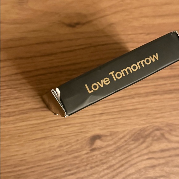 Loop Tomorrowland Earplugs - Picture 3 of 4